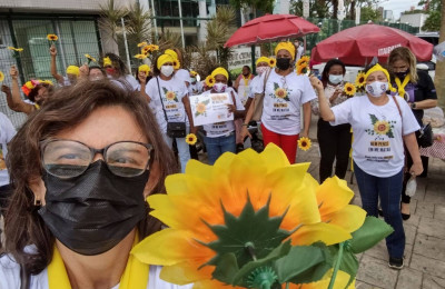 Mulheres protestam contra feminicídios e denunciam que 11 mil processos estão parados
